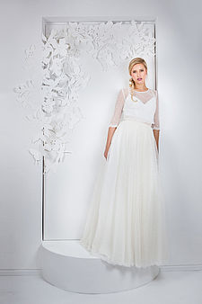 Brautkleid Charlotte Vorderteil Bohemian Brautkleid als zweiteiliges Kleid - Transparentes Spitzenoberteil und voluminöser Spitzenrock